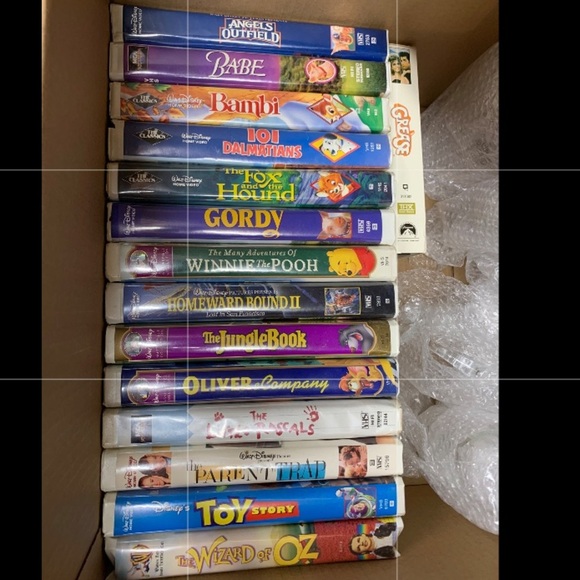 VHS tapes - Picture 1 of 4